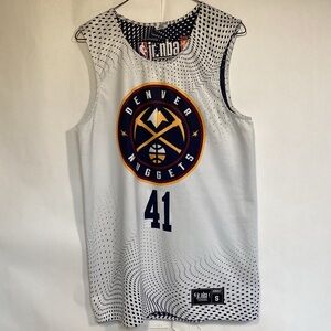 NBA Denver Nuggets reversible Jersey Blue and White men’s size small